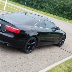 Meet your Posher, West